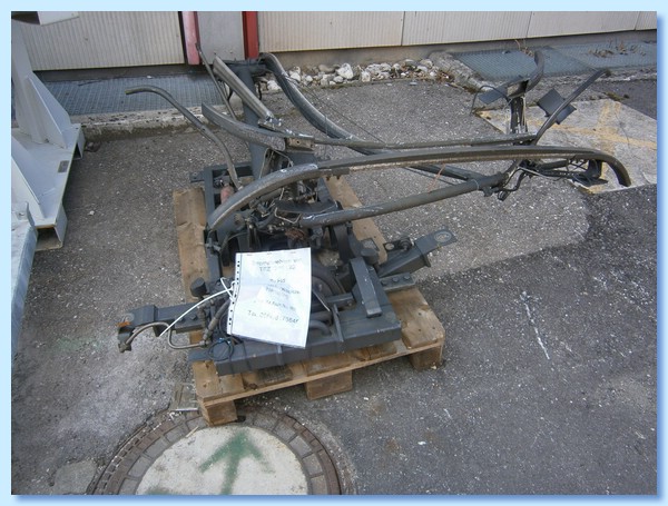 LHW52.JPG